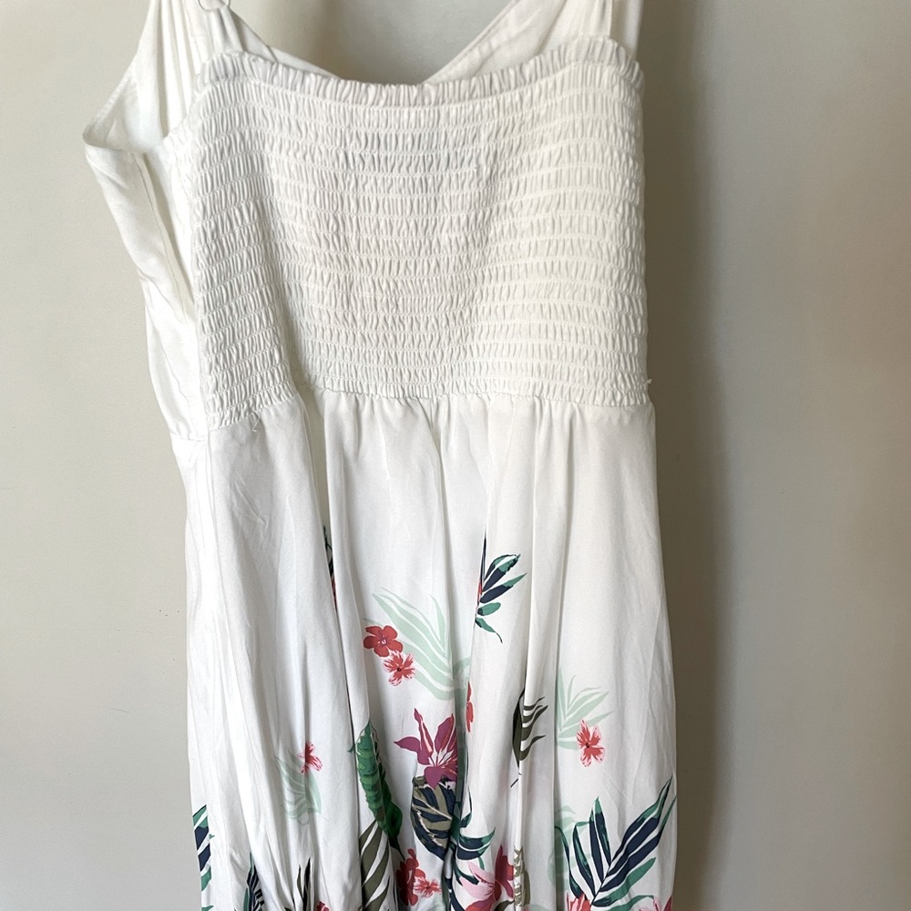 Old navy white tank dress. SPRING VIBES 💐